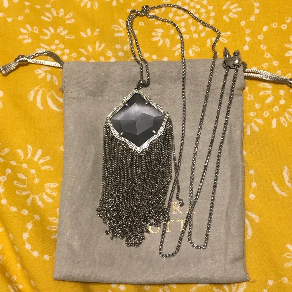 Kendra Scott Necklace
